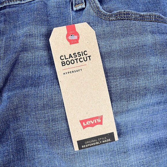 NWT Levi's Classic Bootcut Blue Jeans Size 24 - 44" waist x 31" inseam x 13" ris - Picture 8 of 8
